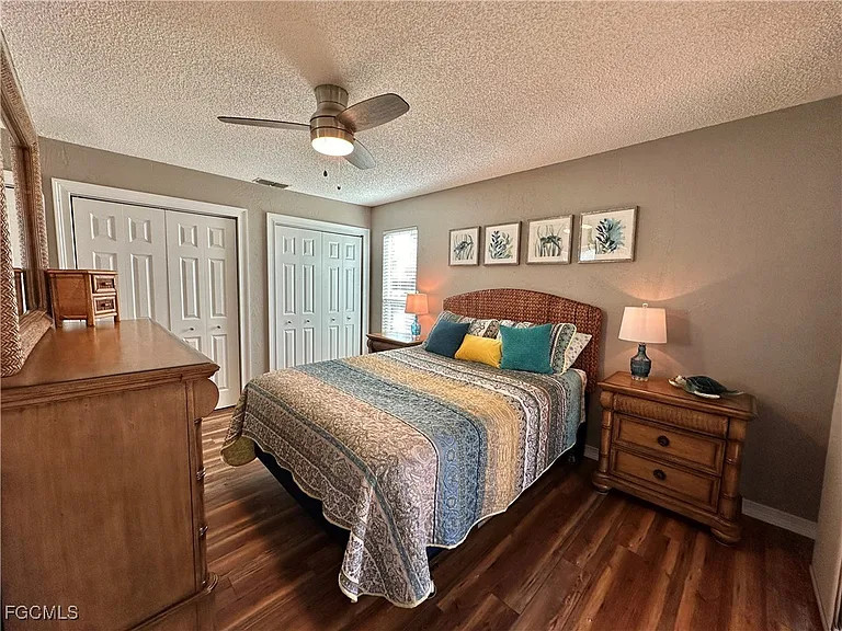 15427 Crystal Lake Dr — Photo 14