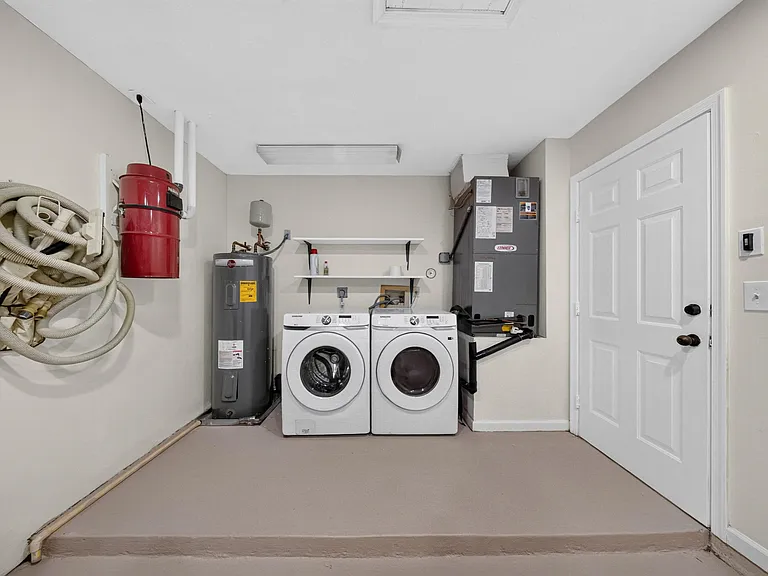 119 Adobe Cir — Photo 23