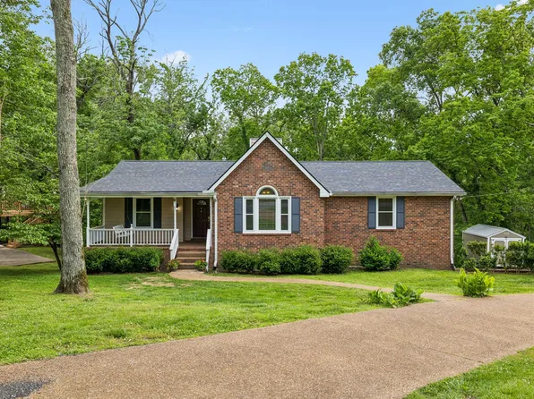 1006 Cynthia Trl, Goodlettsville, TN 37072