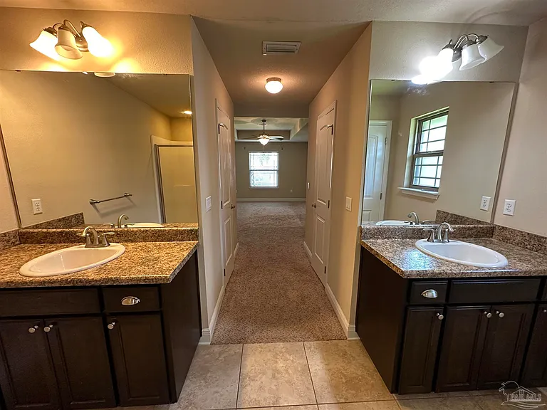 4700 Belvedere Cir — Photo 18
