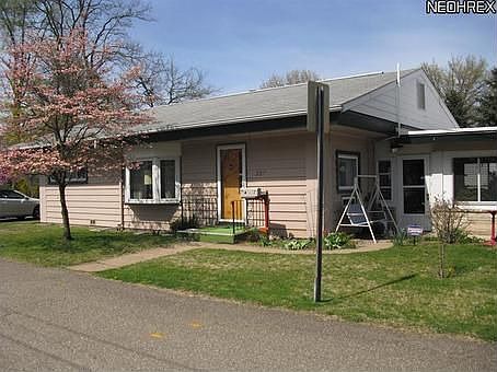 1st image of 227 Cedar Ln NW