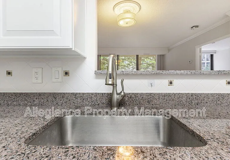5505 Seminary Rd #110N — Photo 5