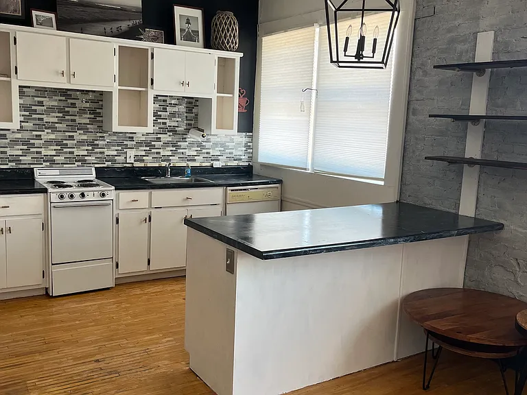 429 Gunter Ave #D — Photo 10
