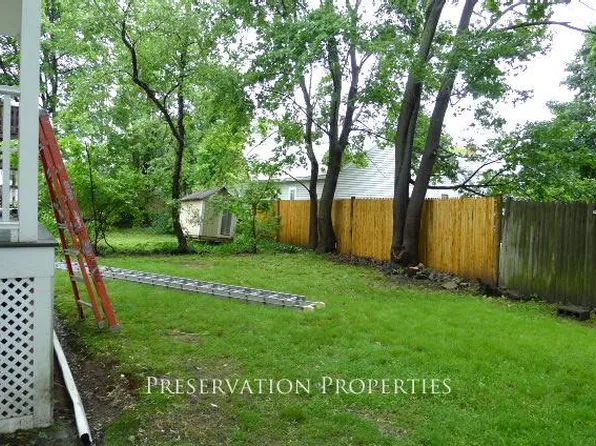 148 Parmenter Rd #1, West Newton, MA 02465