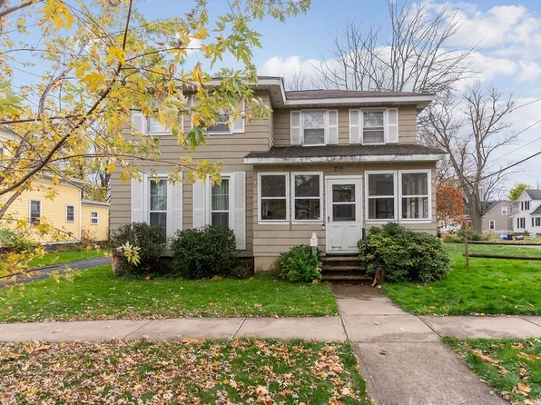 215 Worth St, Fulton, NY 13069