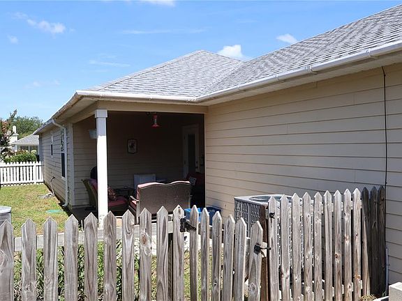 3rd image of 3803 NW 26TH STREET