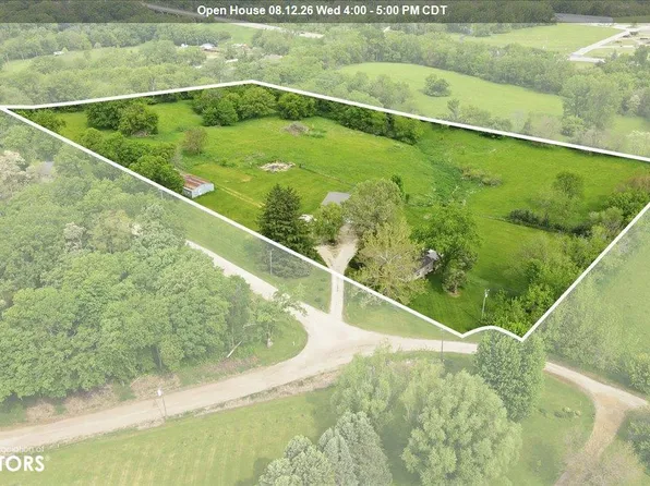 32195 234th St, Eldora, IA 50627