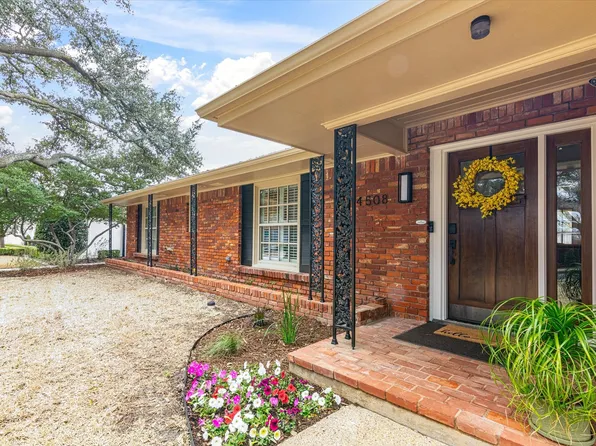 4508 Briarhaven Rd, Fort Worth, TX 76109