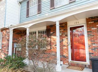 194 W Russets Cir, Bridgeville, PA