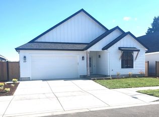 517 Buster Ln, Eugene, OR 97404