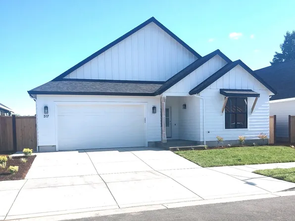 517 Buster Ln, Eugene, OR 97404