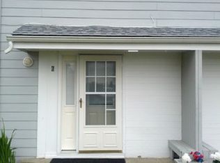 653 NE Gladwin Rd APT 6, Belfair, WA 98528