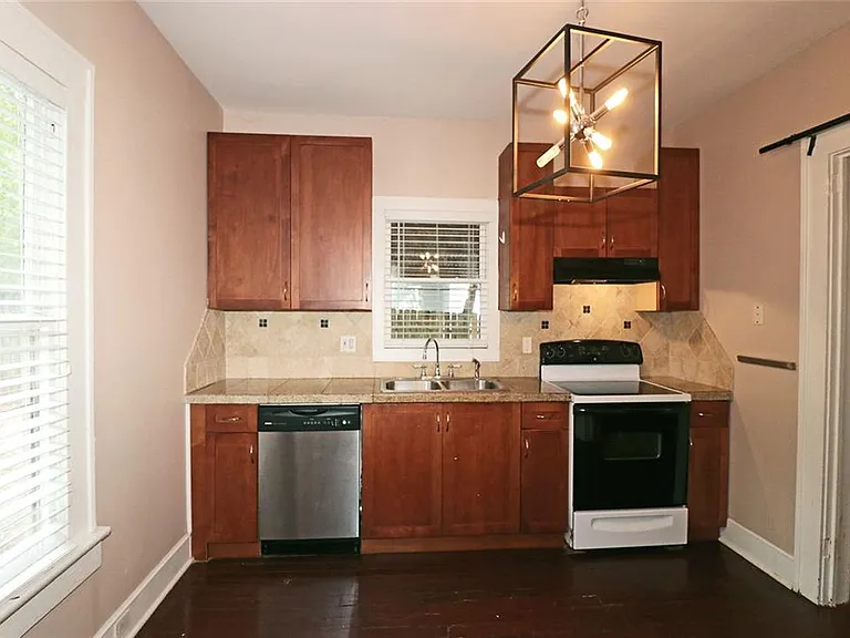 43 Whitefoord Ave SE — Photo 8