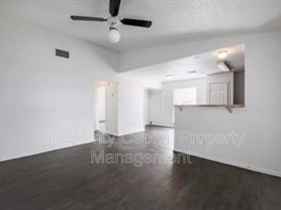 4th image of 8503 Colony Loop Dr #B