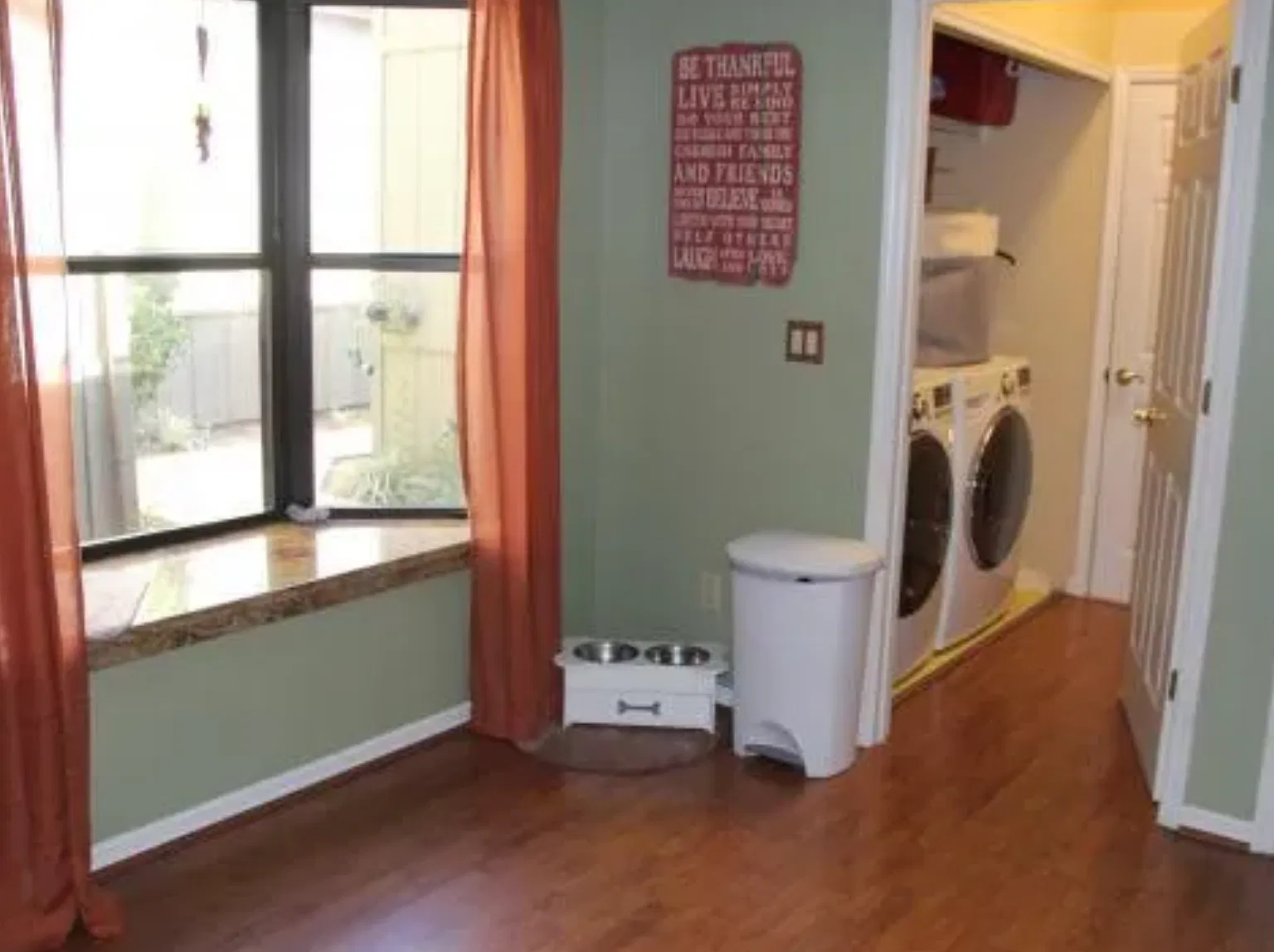 3 bed, 2.5 bath, 1772 sqft, $2,200 — Photo 3