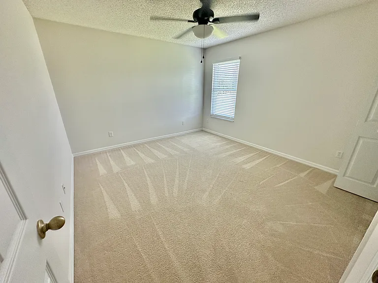 107 Keystone Crest Ct — Photo 23