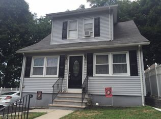 1 Brophy Ln, Woodland Park, NJ 07424