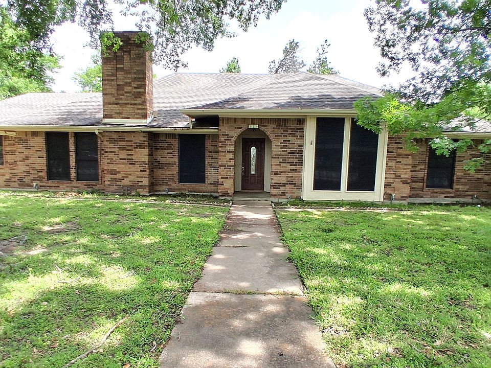 1st image of 319 Jamie Way