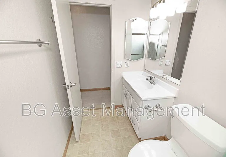1830 Weir Dr — Photo 24
