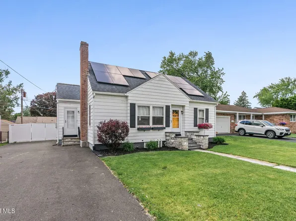 115 Lindbergh Avenue, Rensselaer, NY 12144