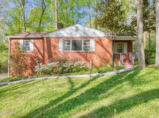 6005 Weems Rd, Knoxville, TN 37918