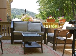 27 Natureview Trl, Bethel, CT 06801