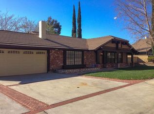 28245 Robin Crest Ct, Santa Clarita, CA 91387