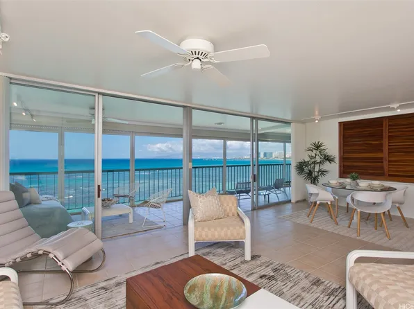 2877 Kalakaua Ave #601-602, Honolulu, HI 96815