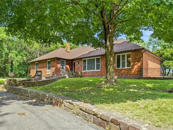 12705 S Outer Belt Rd, Lone Jack, MO 64070