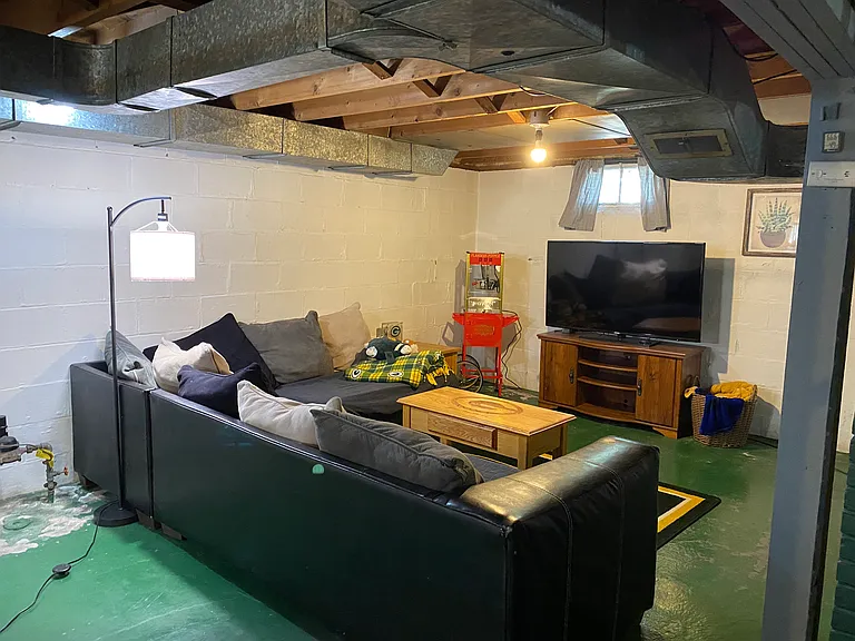 2150 Hyde Ave — Photo 27