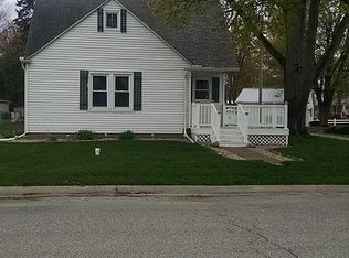 18910 5th St, New Paris, IN 46553