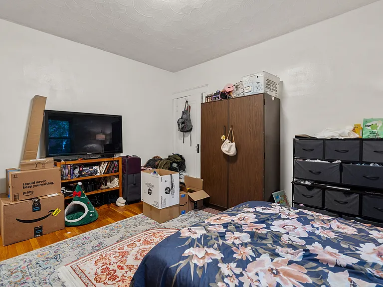 78 Euston Rd #1 — Photo 8