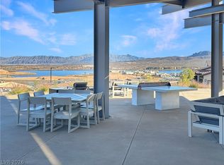 92 Stone Bluff Ln, Henderson, NV 89011