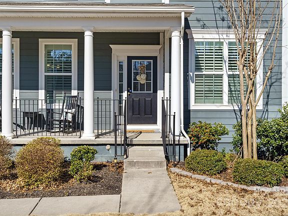 2nd image of 857 Spelman Dr