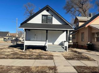 1826 Manderson St, Omaha, NE 68110