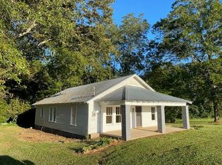 2801 Old Columbus Rd, Roopville, GA 30170