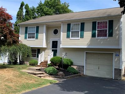 108 McKendree Dr, Rochester, NY, 14616