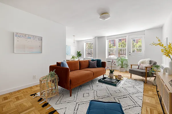 Sold by Compass | media 1