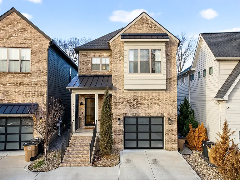 6362A Columbia Ave — Photo 1