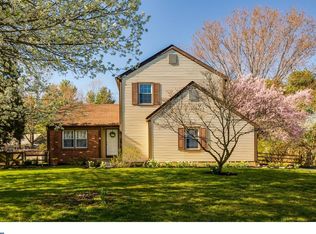 12 Teak Ct, Medford, NJ 08055