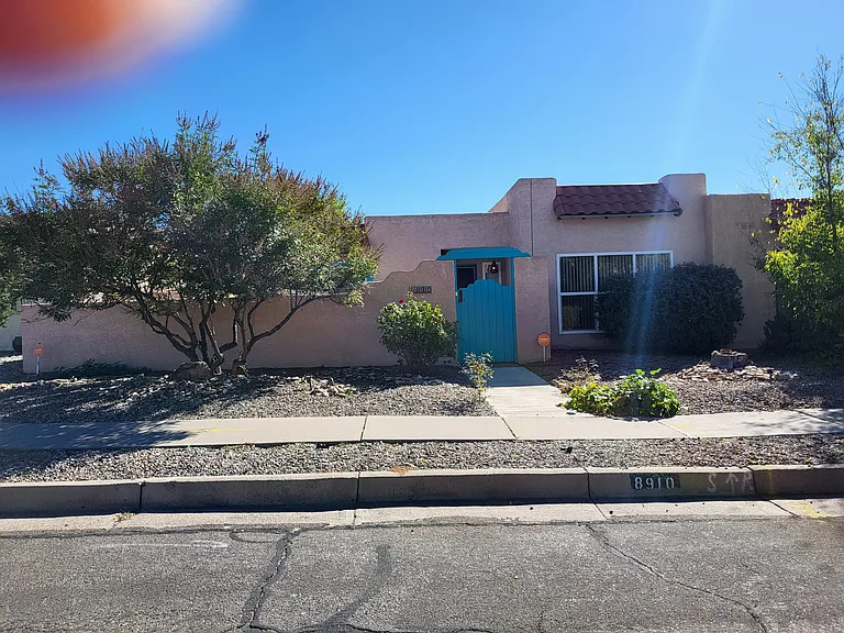 Street view of the Home