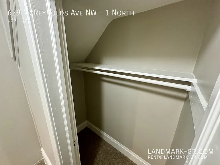 629 McReynolds Ave NW #1-N — Photo 12