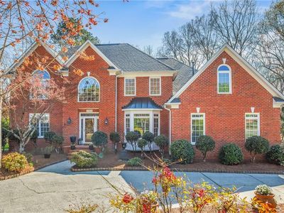 702 Orange Ct, Elon, NC, 27244