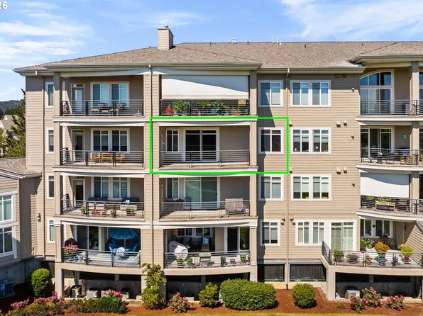 4884 NW Promenade Ter Unit 310, Portland, OR 97229