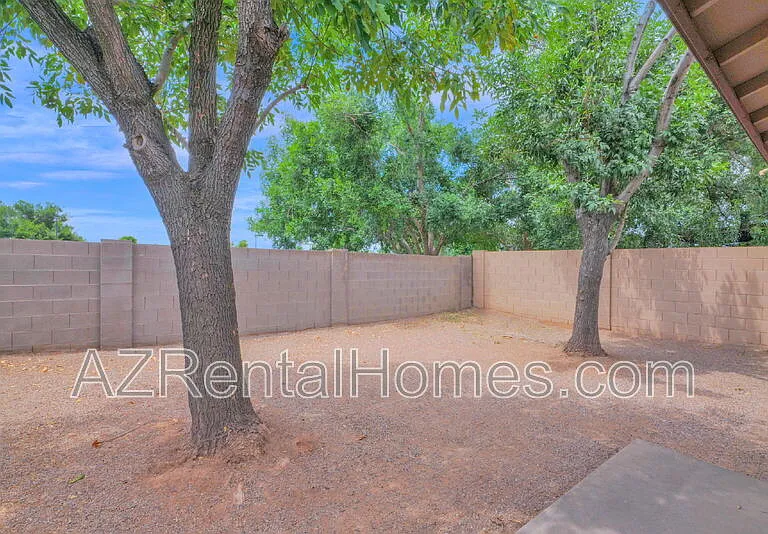 1839 E Inverness Ave — Photo 20