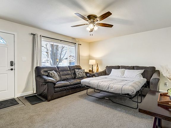 5th image of 2110 Arrow Ct