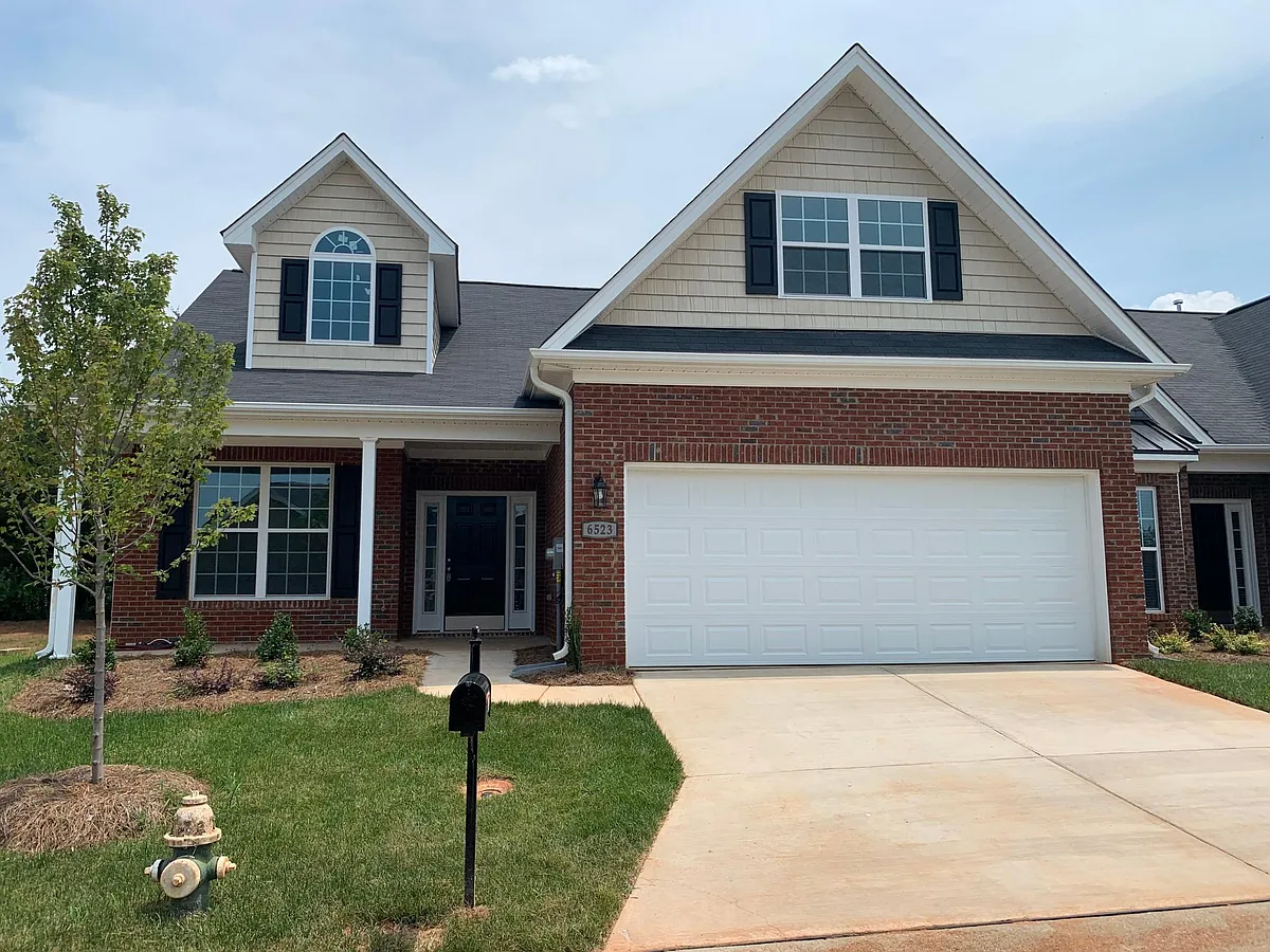 Front - 6523 Donahue Dr