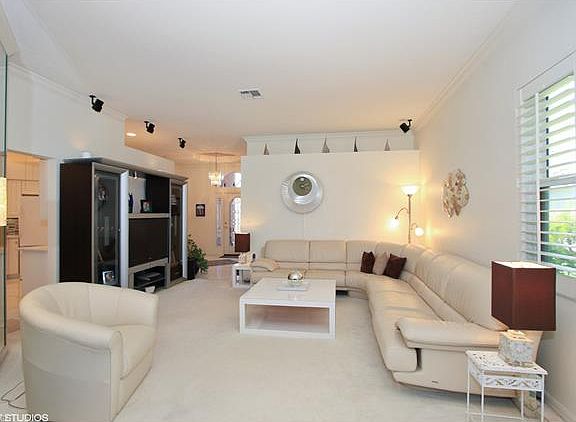 3rd image of 12966 Kedleston Cir