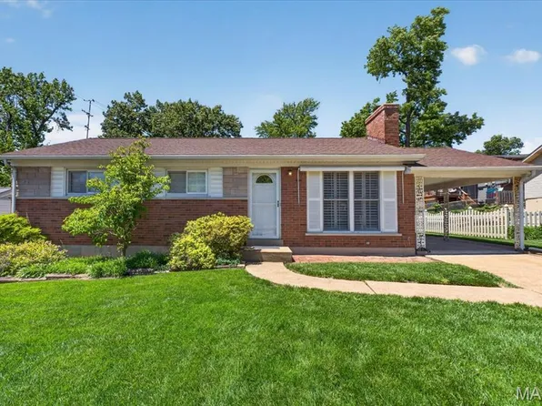 9909 Chantenay Dr, Saint Louis, MO 63123