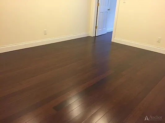 Rented by Anchor Associates | media 44